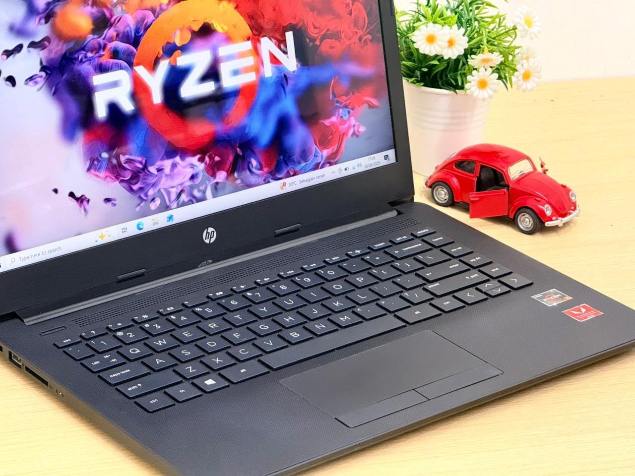 HP Laptop 14-Cm0Xxx — foto 3