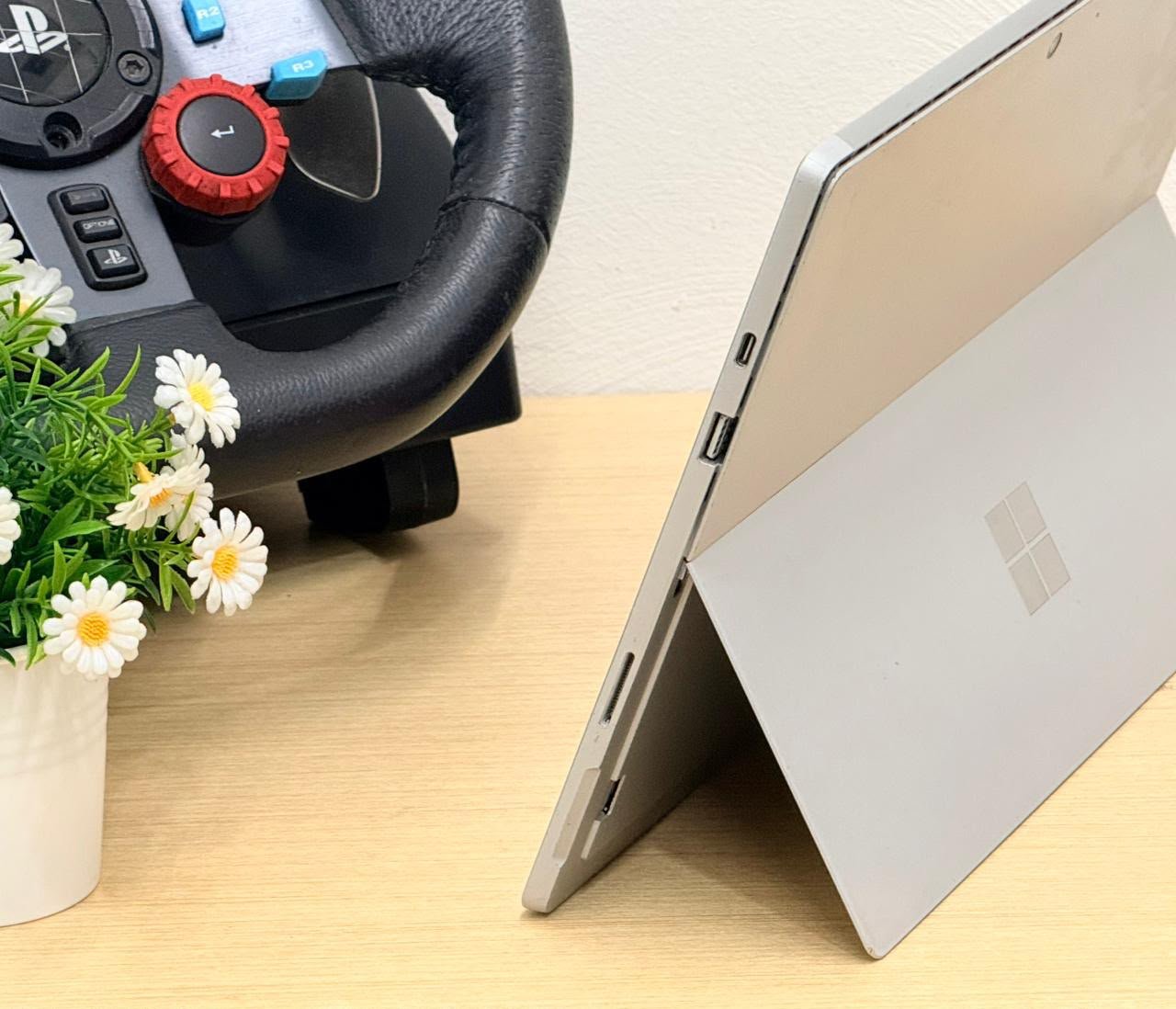 Microsoft Corporation Surface Pro 7 Touchscreen